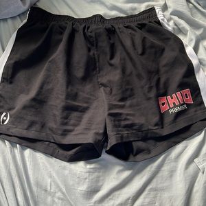 super comfortable and simple black shorts